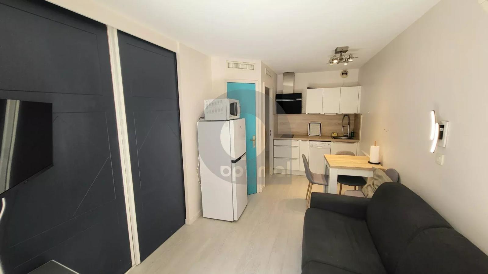 Menton Casino - appartement avec terrasse - vue jardin