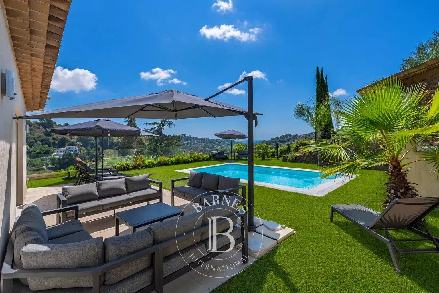 BIOT – Saint Julien – Villa contemporaine avec vue panoramique