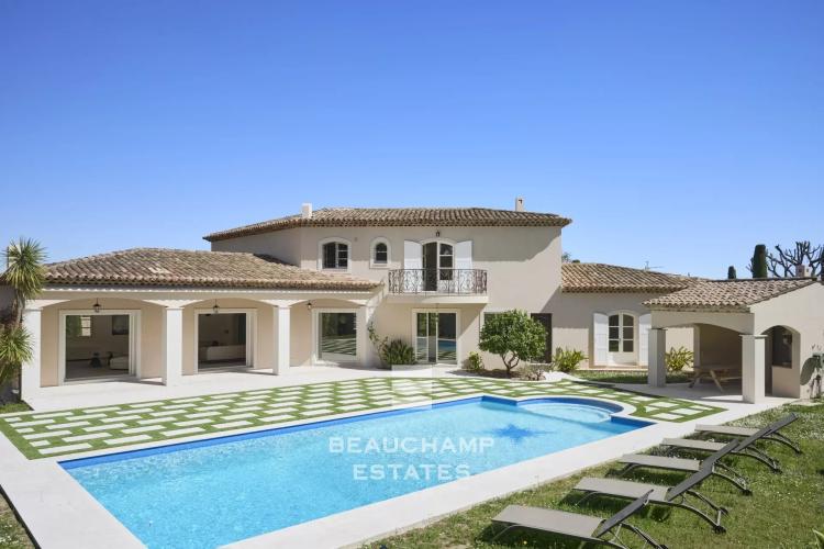 Villa néo-provençale 5 chambres avec piscine - Valbonne