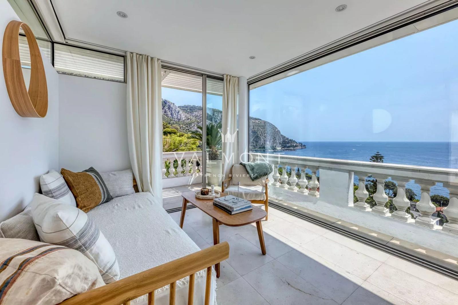 BELLE VILLA AVEC VUE À COUPER LE SOUFFLE SUR LA MER