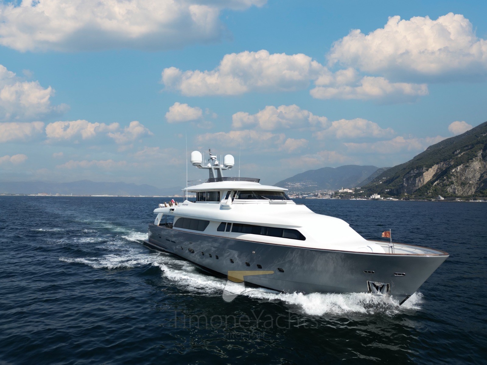 Custom line Navetta 30-img1