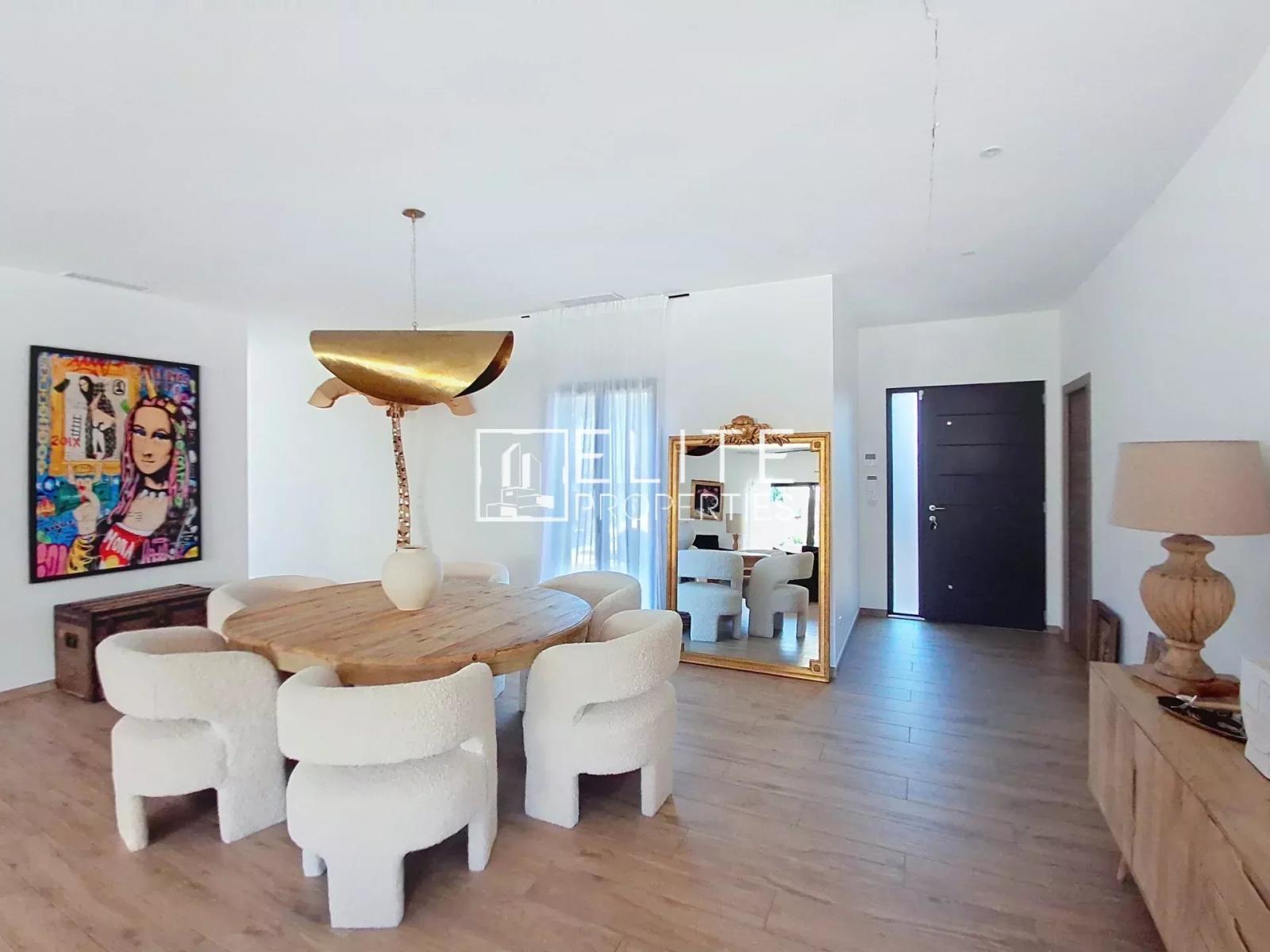 Évasion et raffinement : villa de caractère rénovée