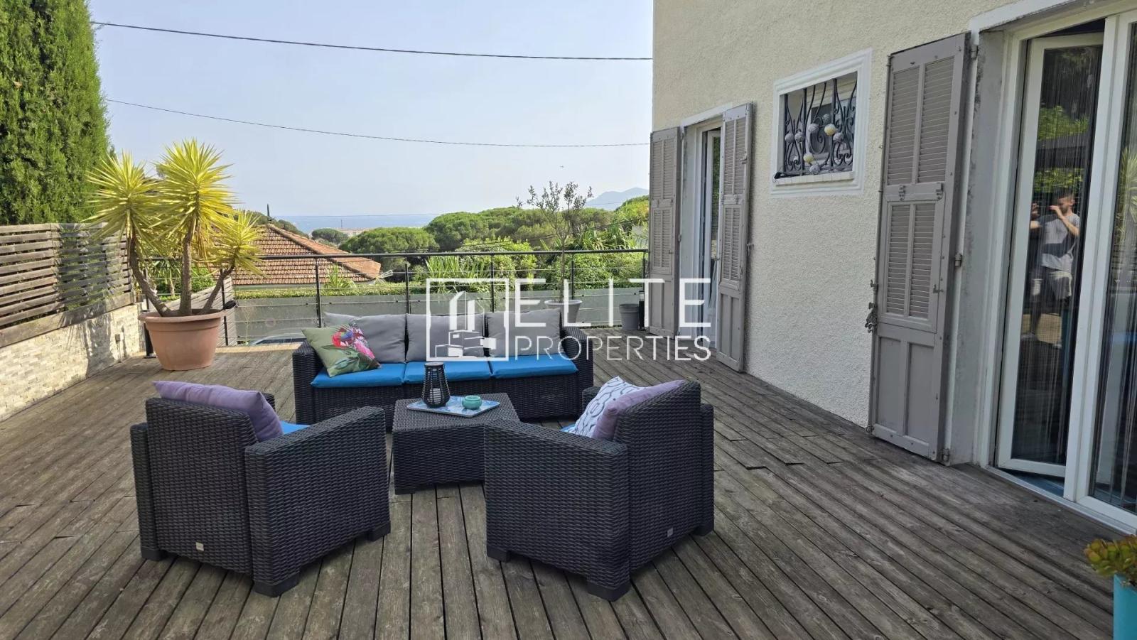 MAISON 5 PIÈCES  112 m² – VUE MER & PISCINE – CANNES