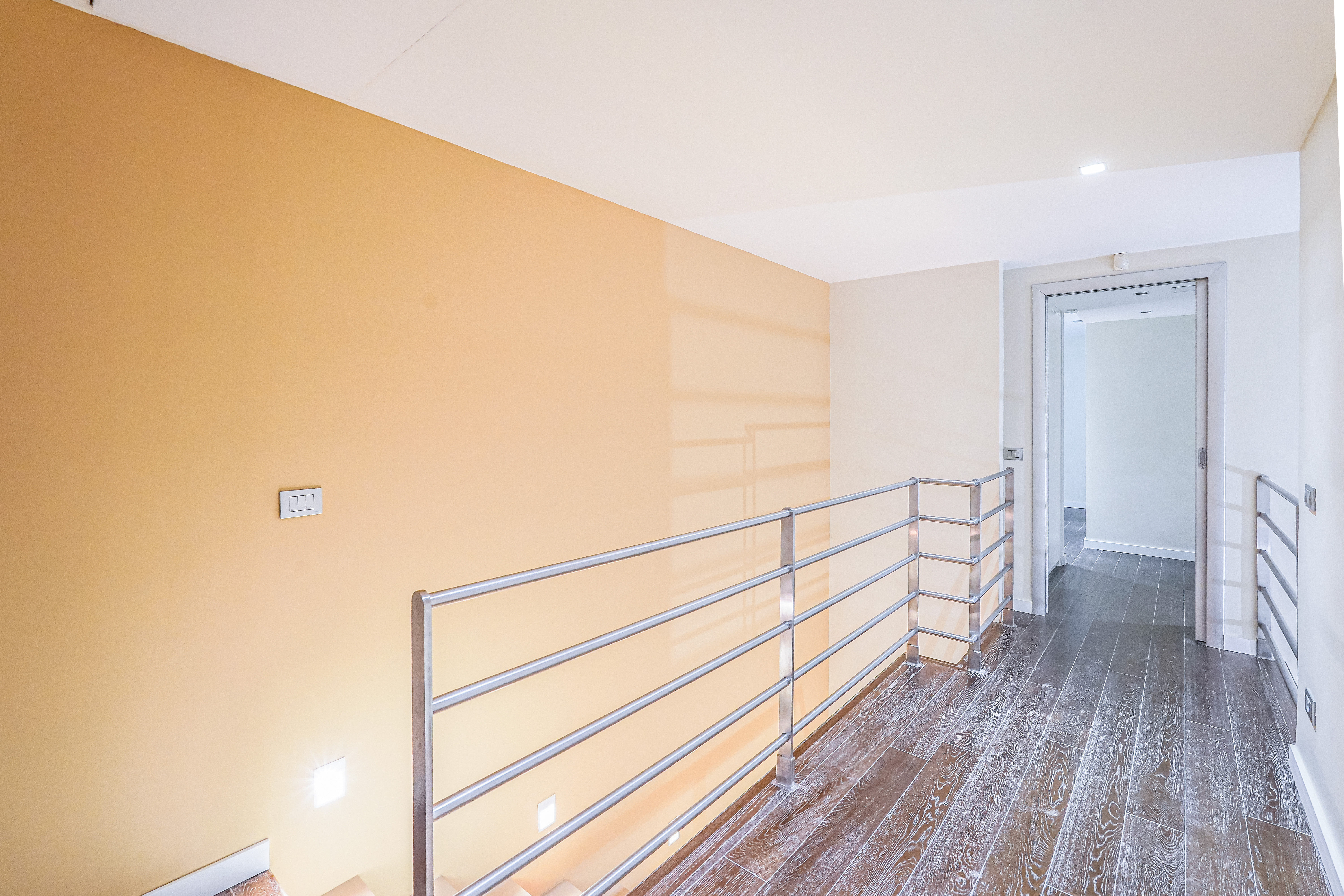 024e1_couloir-roquebrune-cap-martin-valeri-agency.-1774371096.jpg