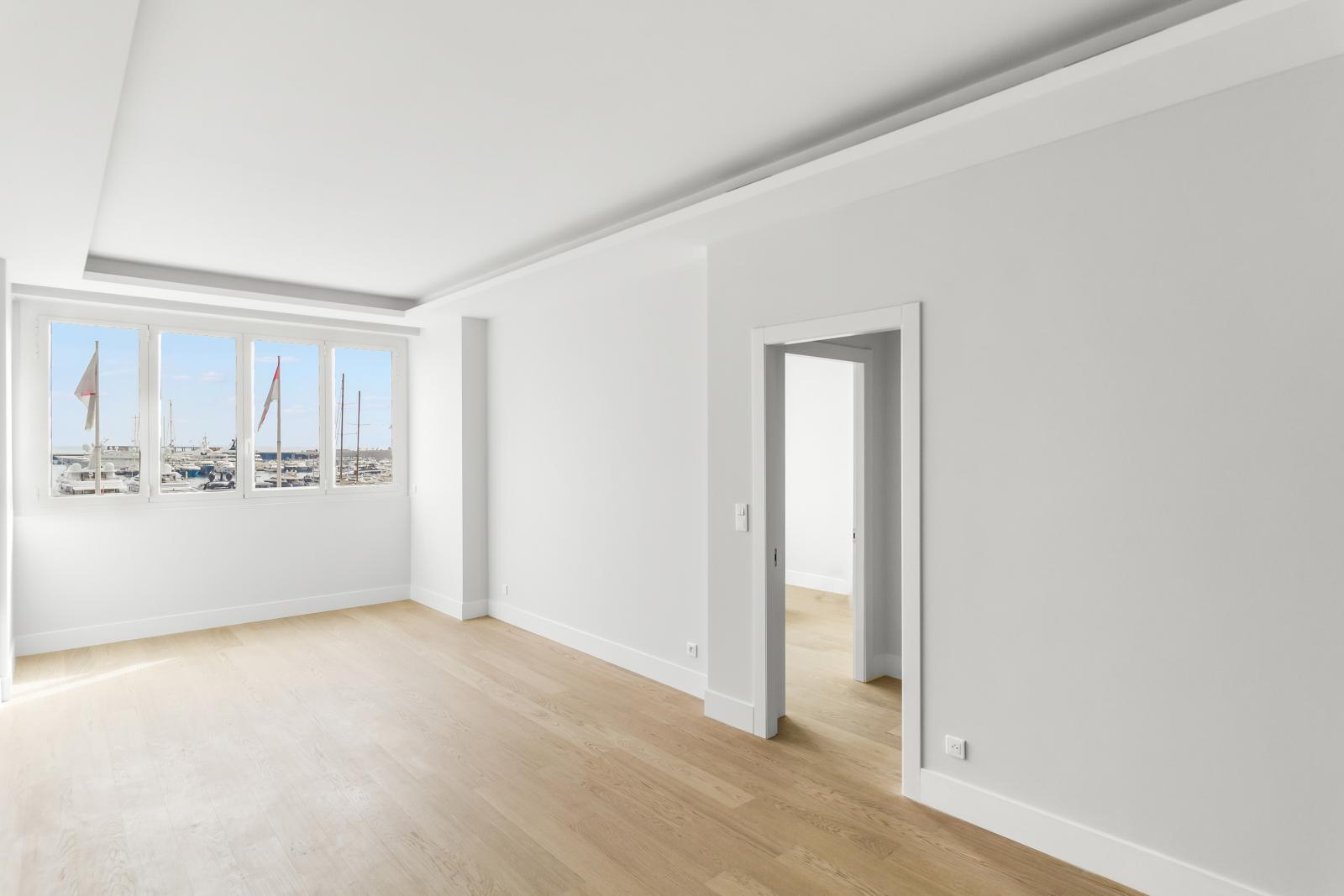 Spacieux 2-Pièces en première ligne du Port Hercule