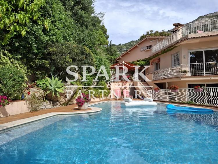 Villa avec piscine et vue mer – Cap d’Ail, proche Monaco