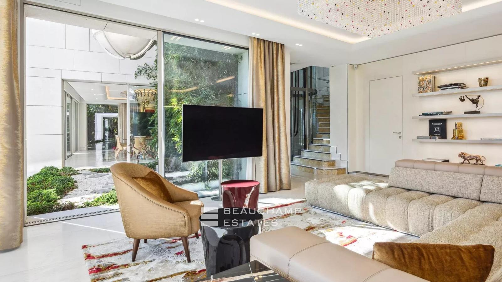 Villa contemporaine 5 chambres avec vue mer piscine chauffée et jacuzzi - Saint-Jean-Cap-Ferrat