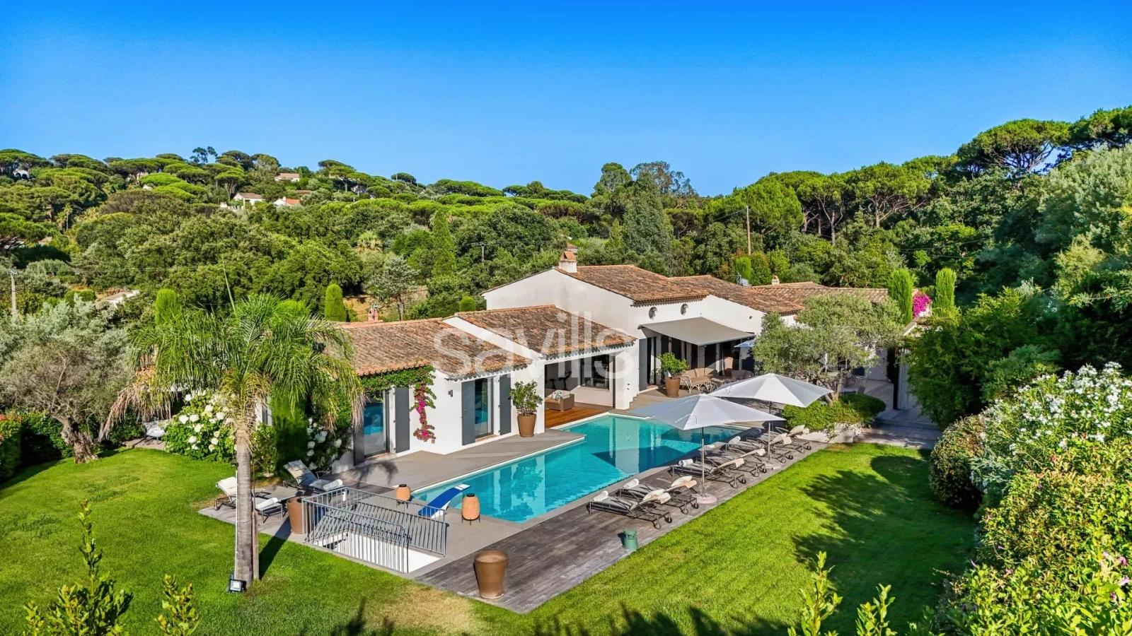 EXCLUSIVITE - Saint-Tropez - Villa raffinée, Calme, Elégance et Emplacement prisé