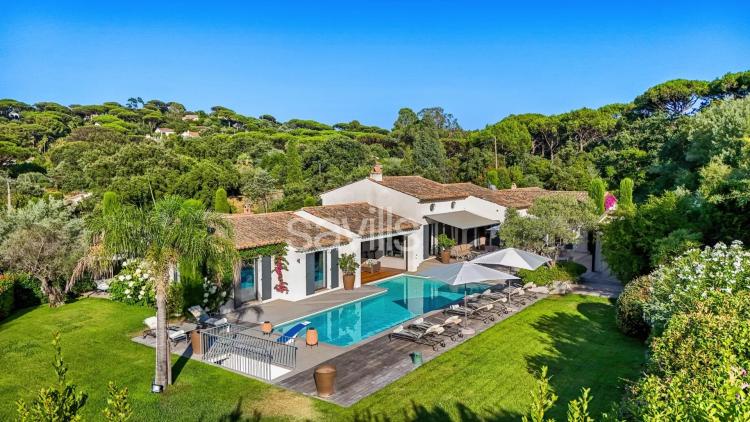 EXCLUSIVITE - Saint-Tropez - Villa raffinée, Calme, Elégance et Emplacement prisé