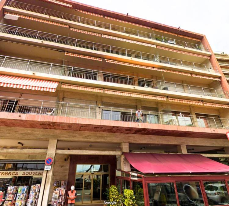 Appartement 3 pièces avec vue port et Grand Prix