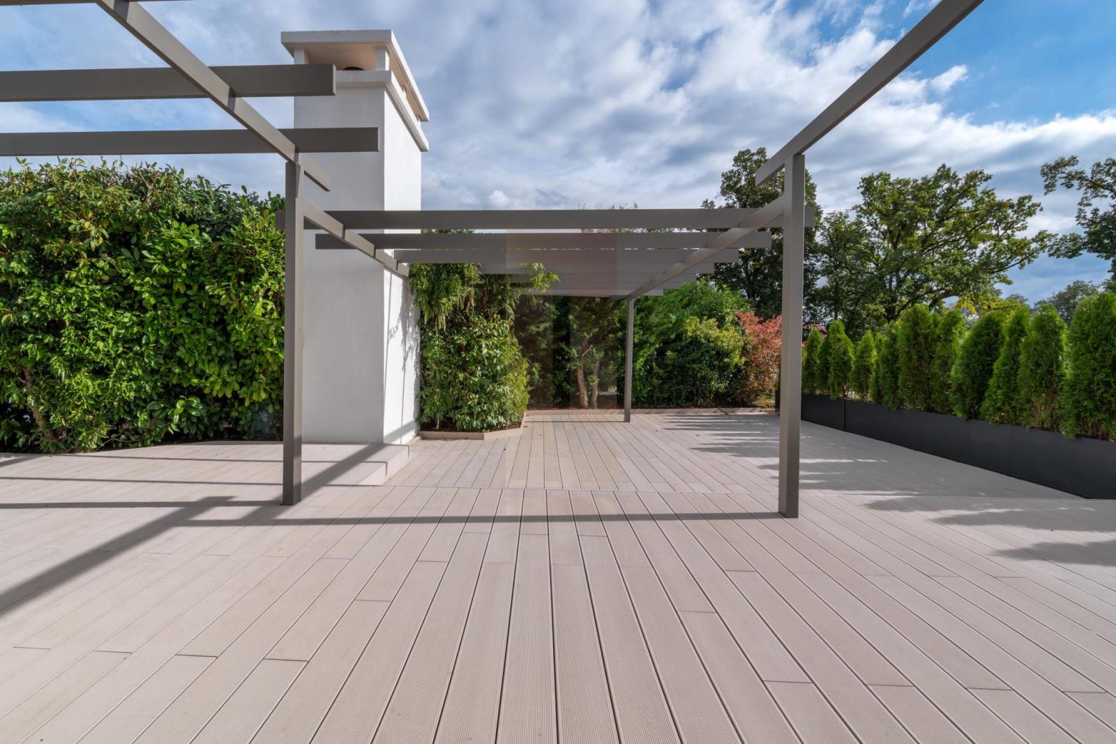 Duplex d’exception à deux pas du lac