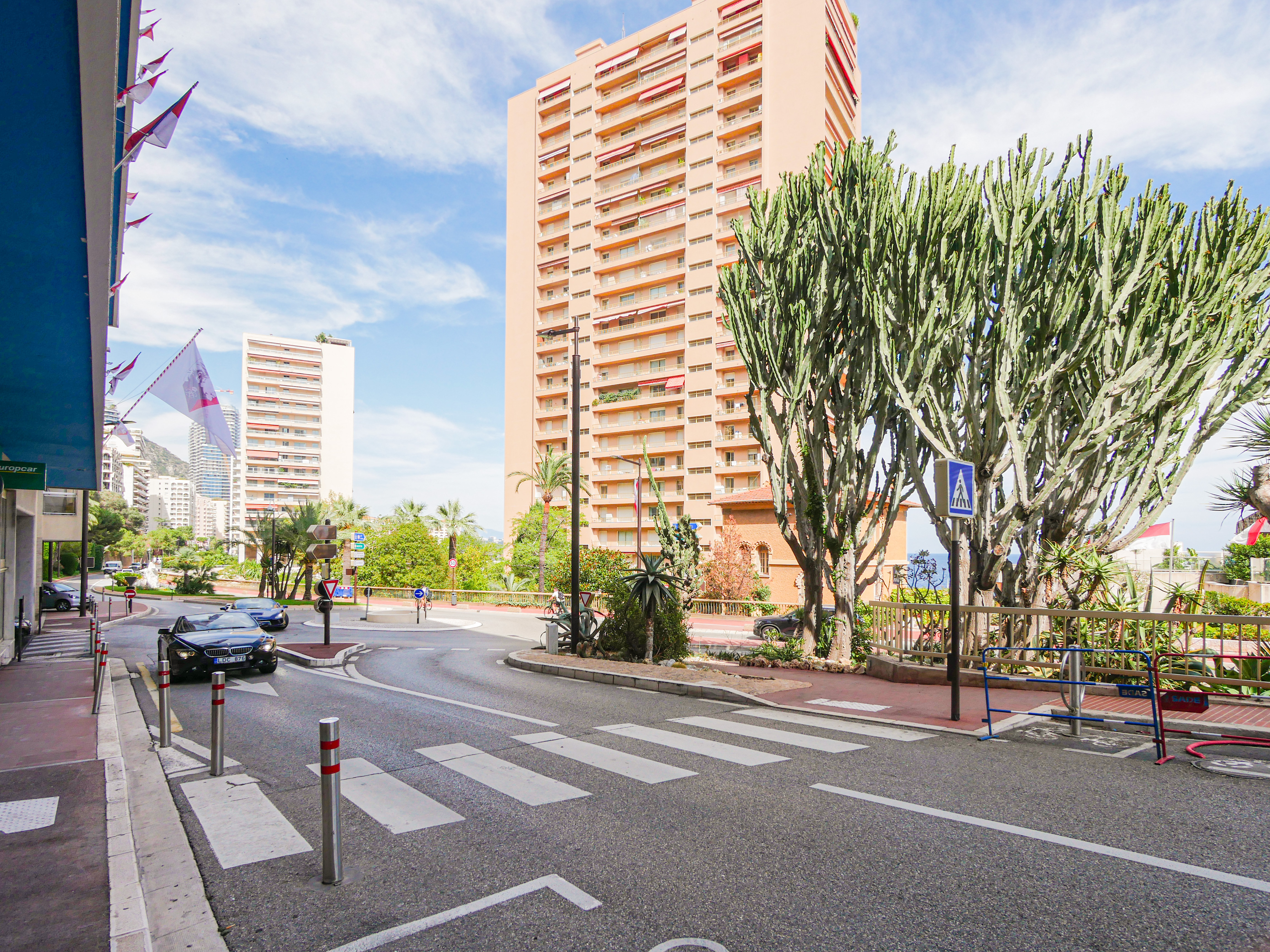 0a2c3_rond-point-1690902054.jpg