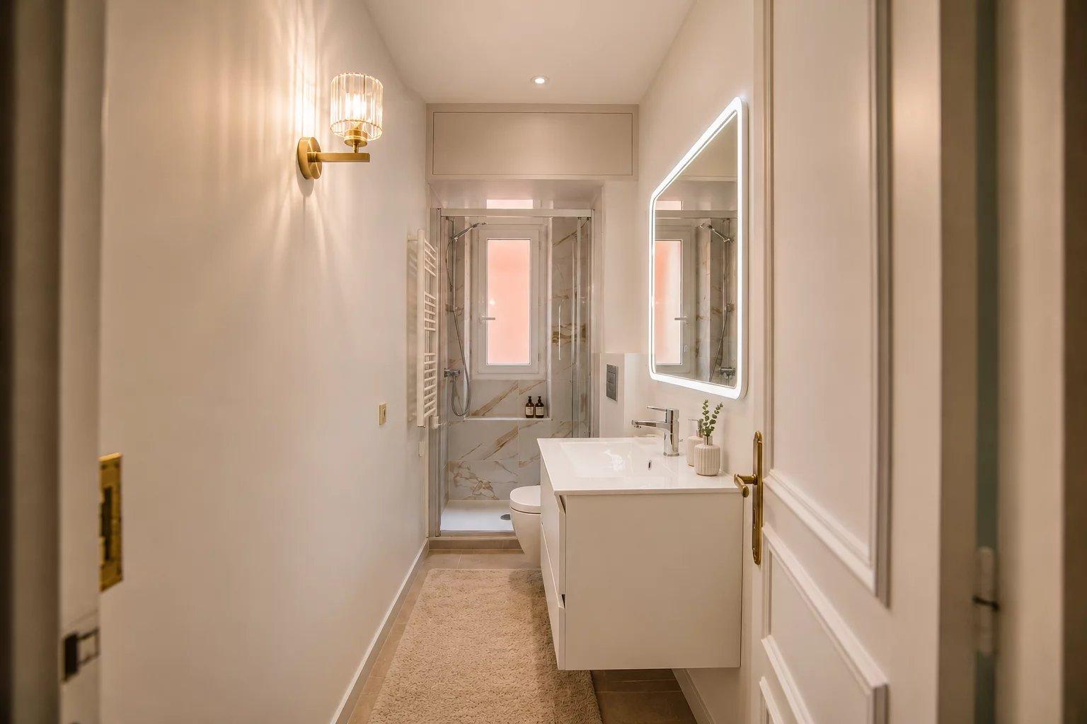 Appartement 4 Pièces à Vendre à Monaco – Immeuble Bourgeois à La Condamine.