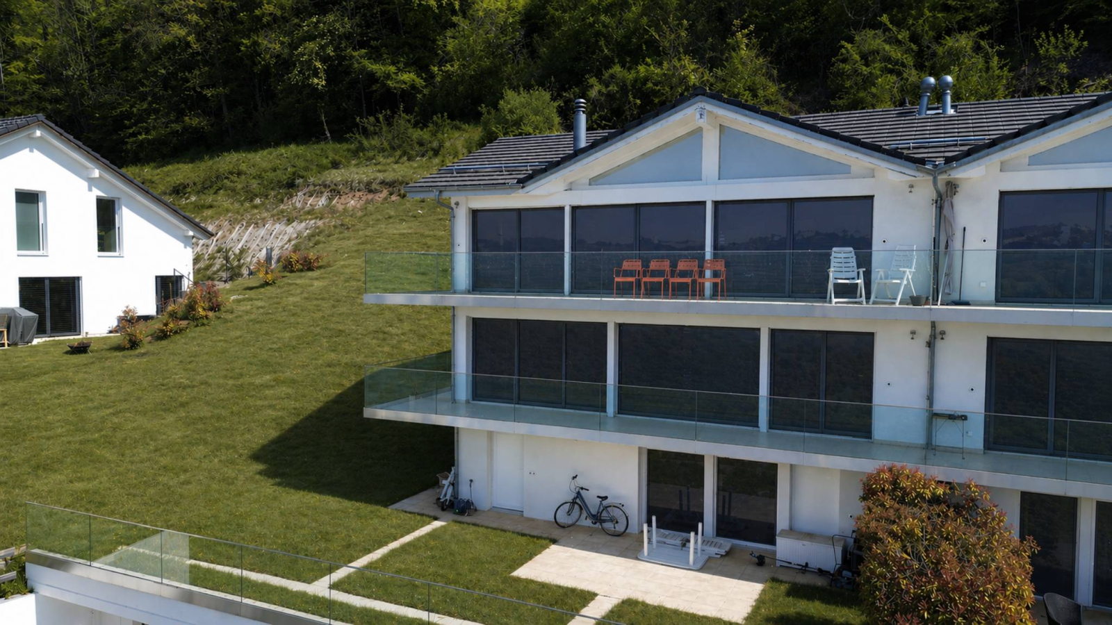 Belle villa familiale avec vue panoramique sur le lac et les Alpes