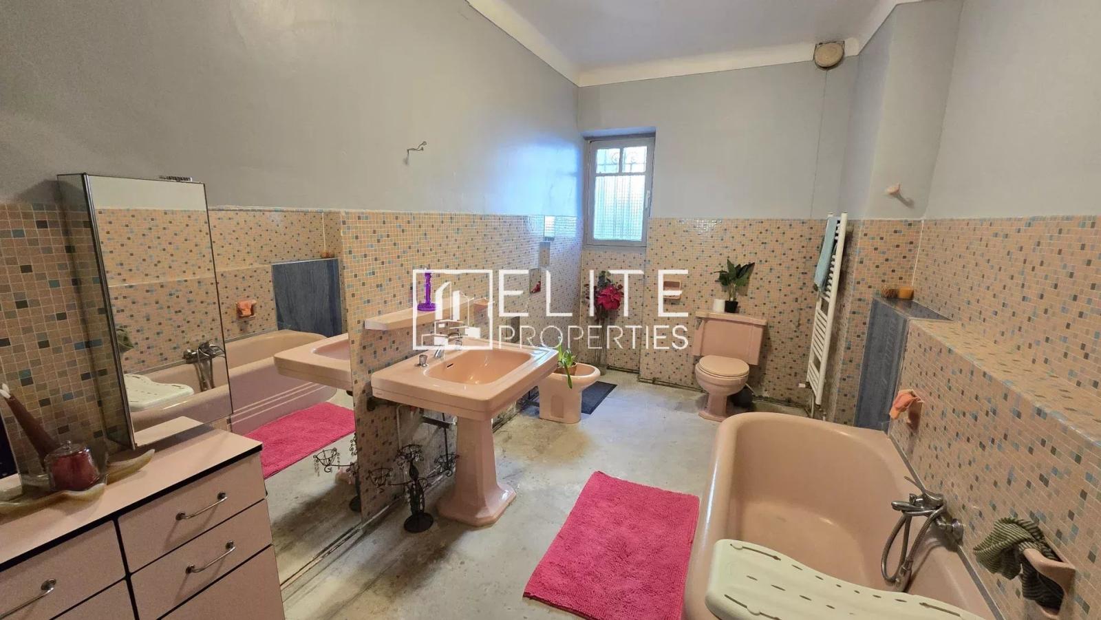 2 APPARTEMENTS EN BAS DE VILLA 135 m² & VUE MER – GRASSE