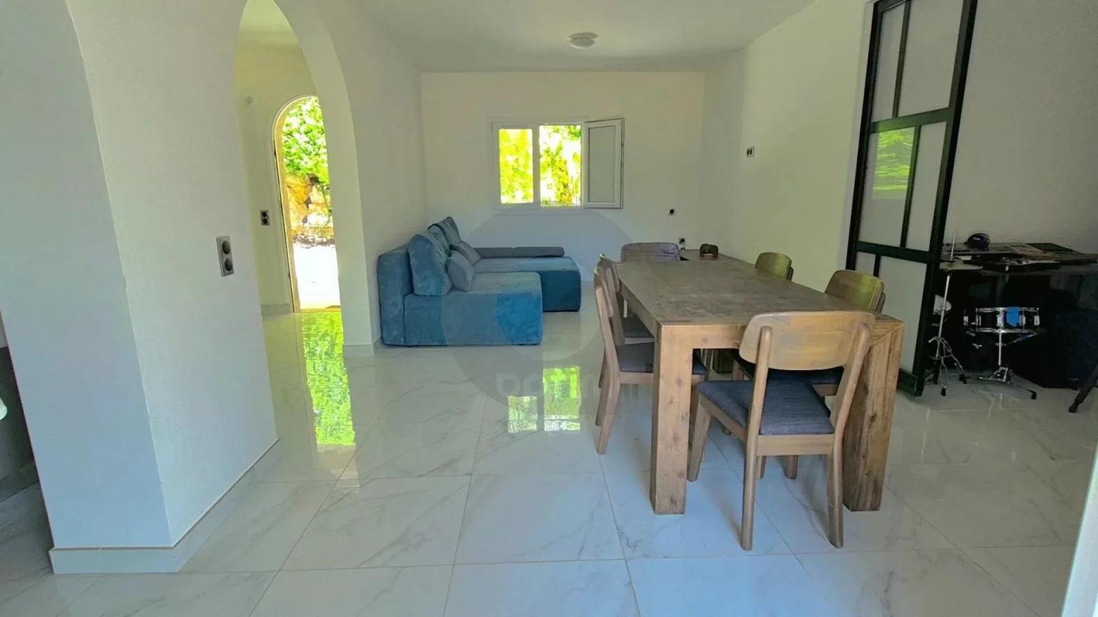 ? Charmante Maison de Ville mitoyenne avec Vue  –Mer et Menton Quartier Garavan, Menton