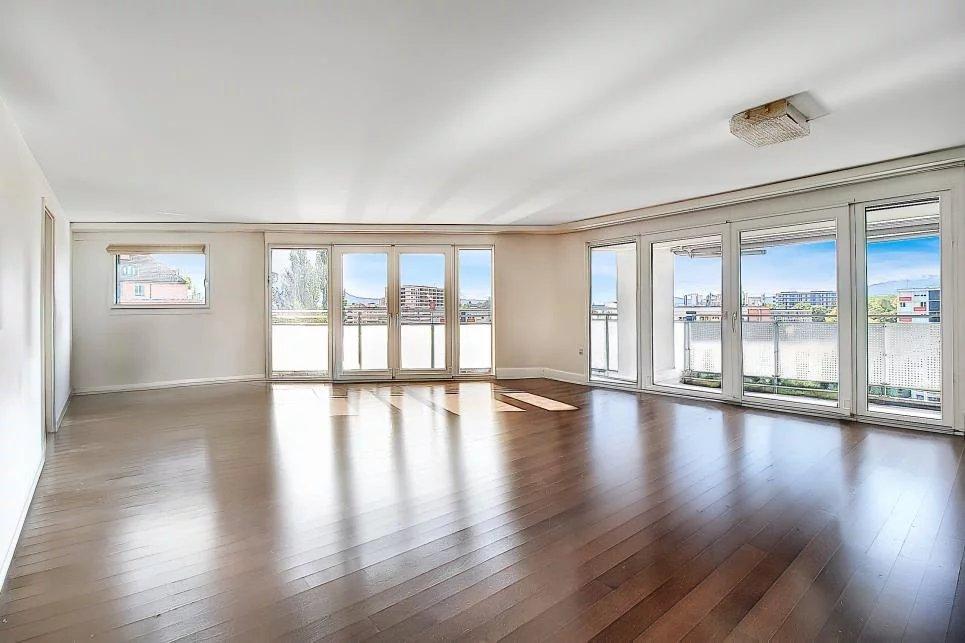 En exclusivité – Attique d’exception à Saint-Jean