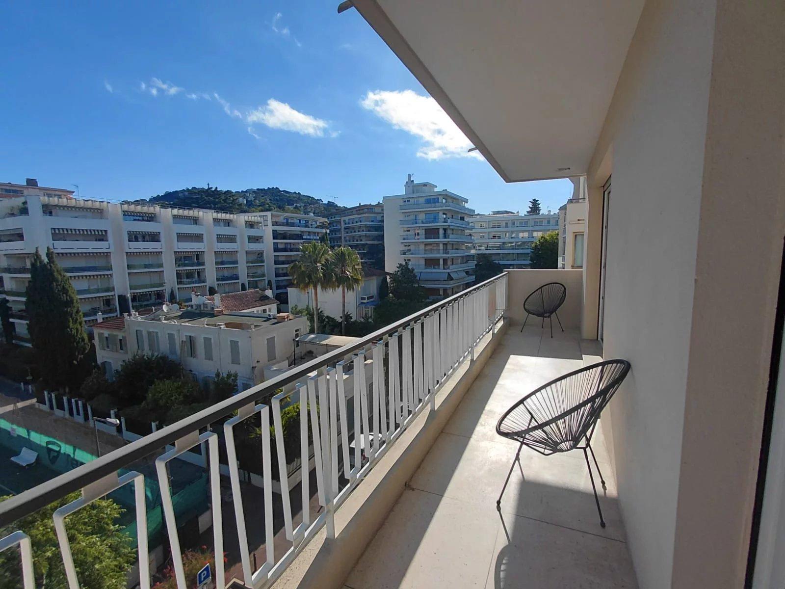 CANNES - BASSE CALIFORNIE