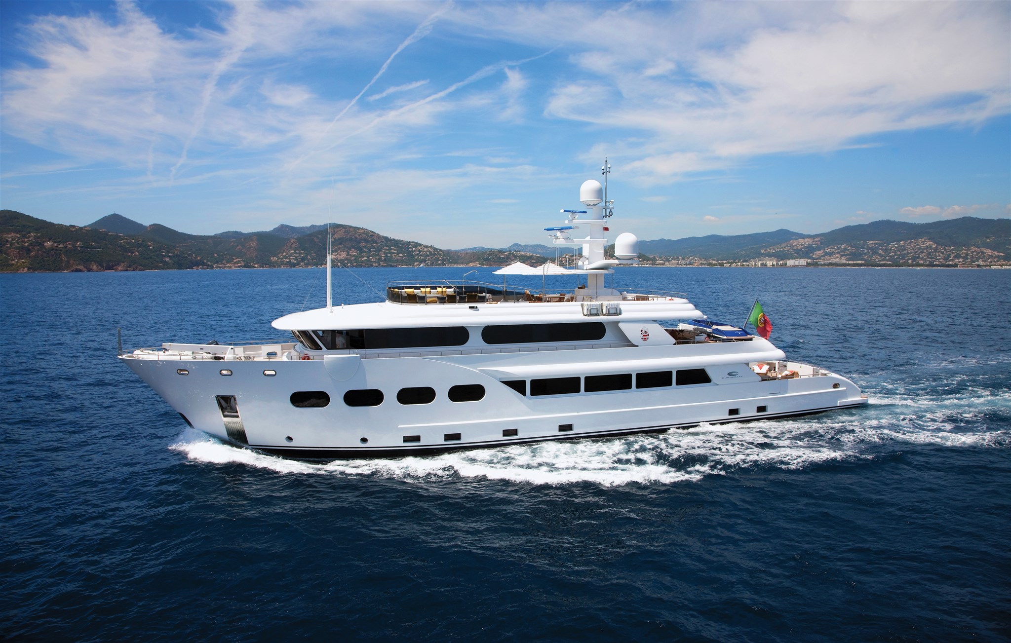 Eurocraft Explorer 44-img1