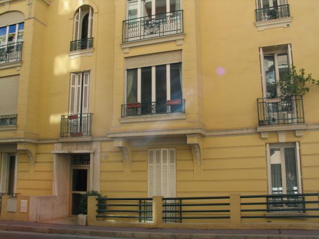 Flor Palace