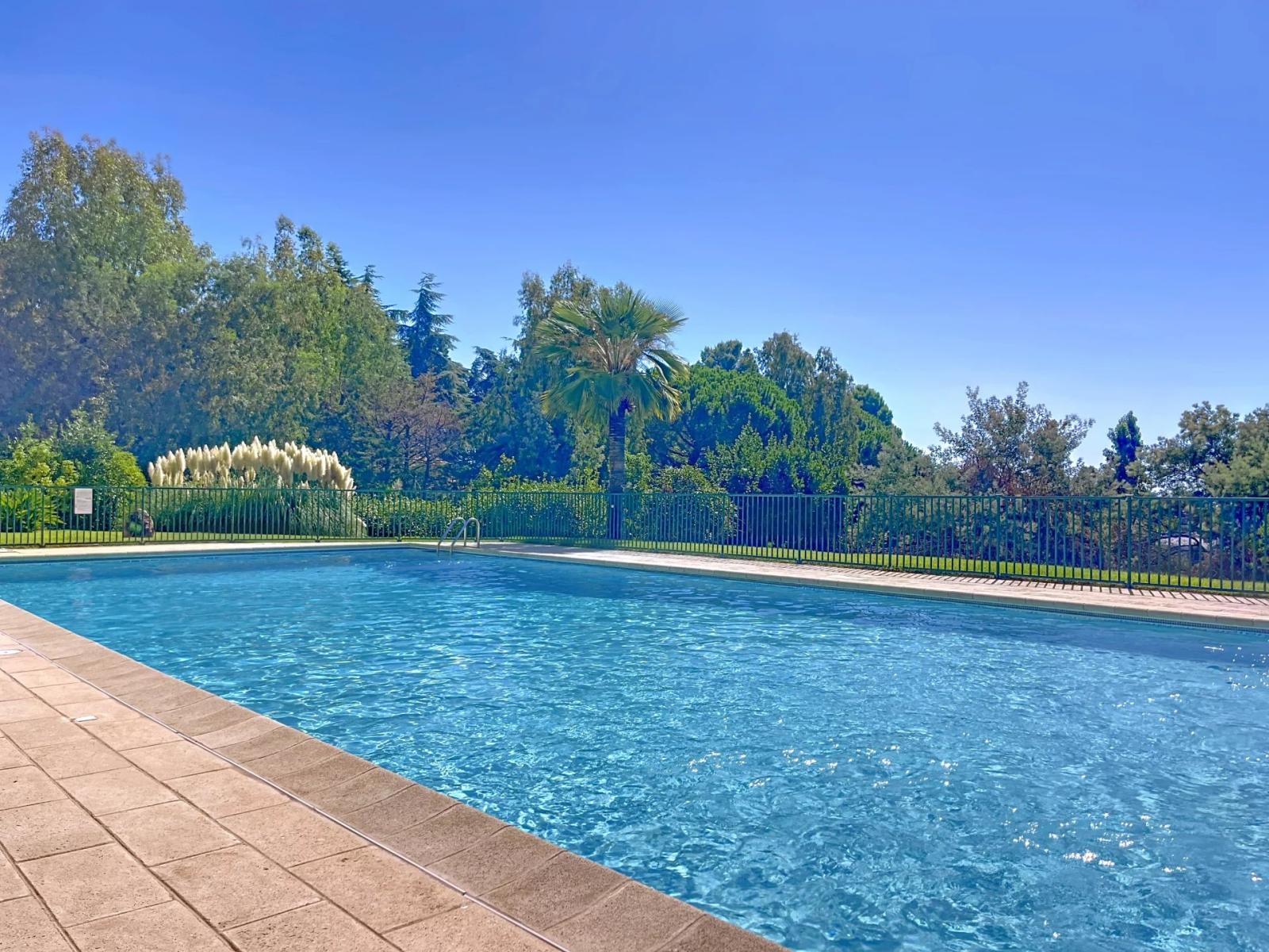 CANNES - CROIX DES GARDES- VUE MER