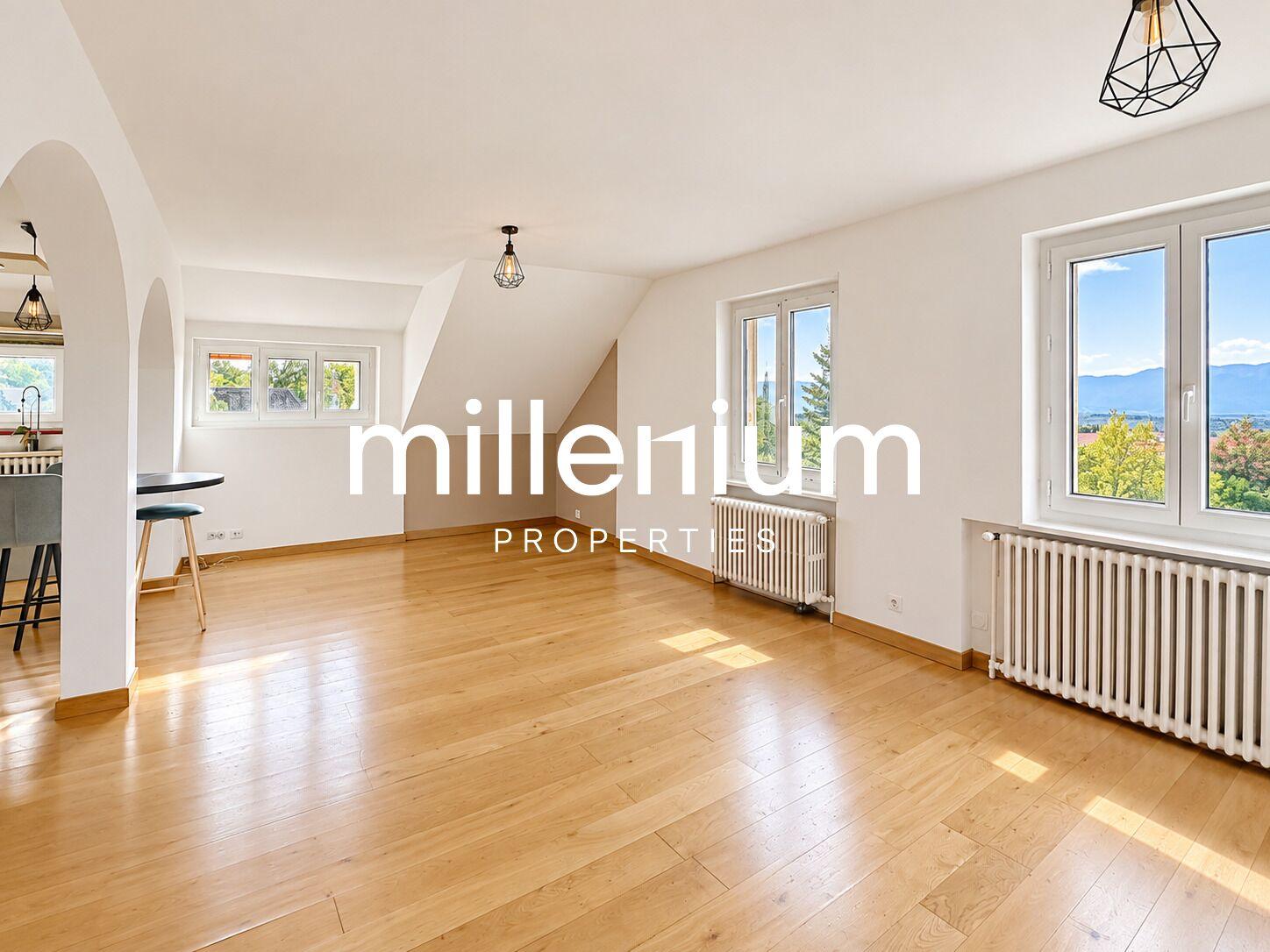 Appartement de 3 pièces au dernier étage avec terrain privatif