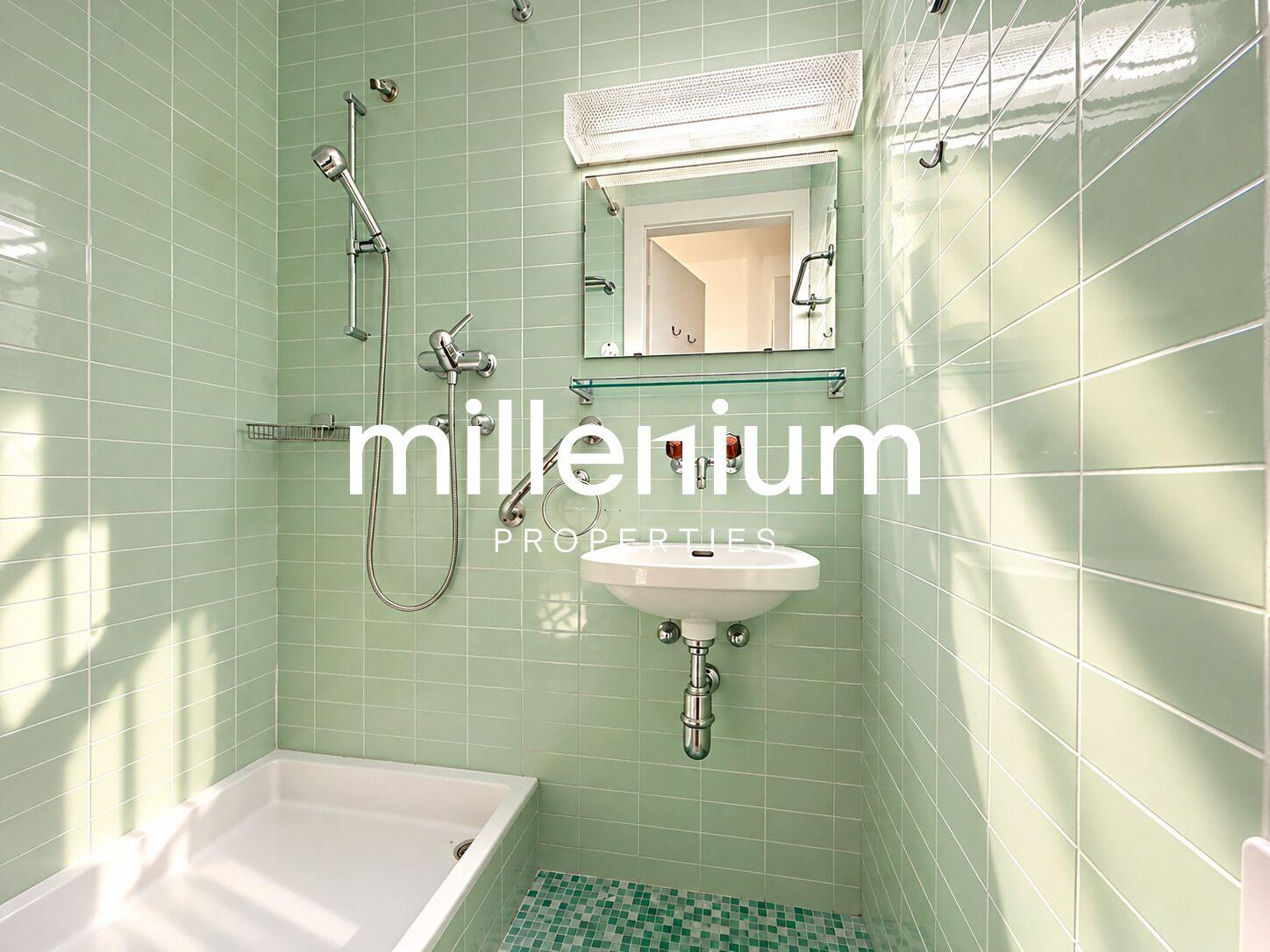Exclusivité | Élégant appartement de 138 m² avec piscine extérieure
