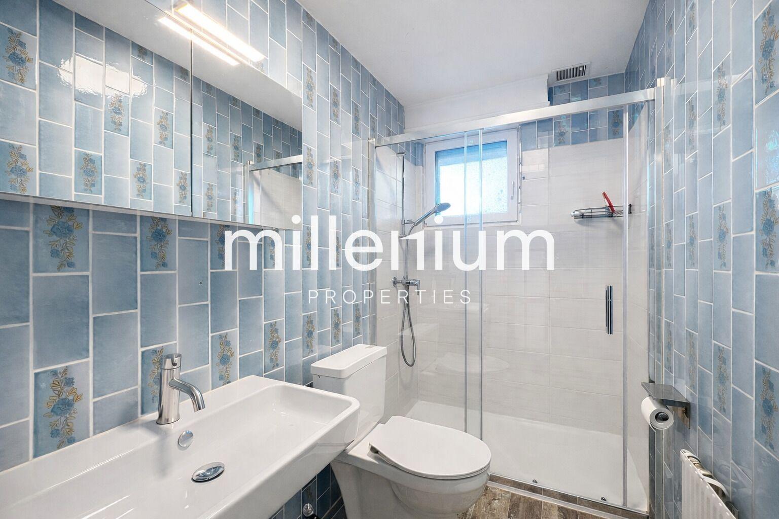 Detached 7-Room Villa – Close to International Organizations