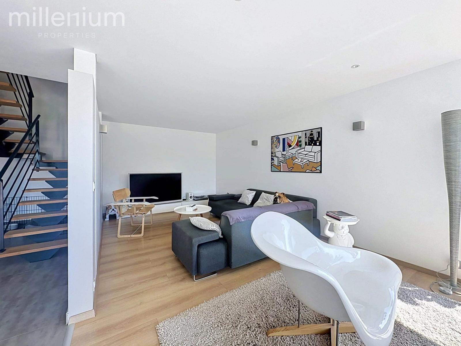 Maison contemporaine avec vue panoramique