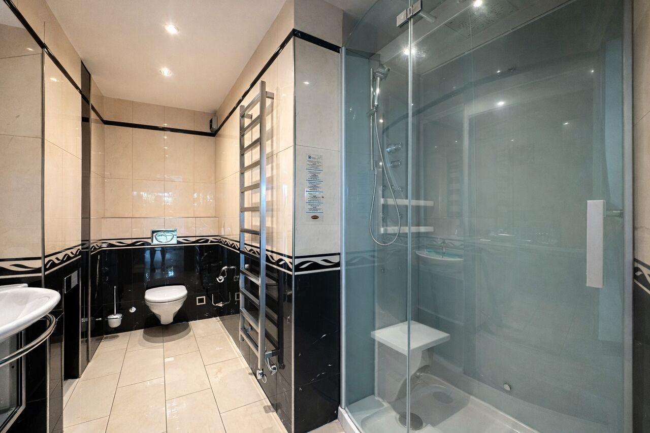 Magnifique appartement avec piscine proche des Organisations internationales