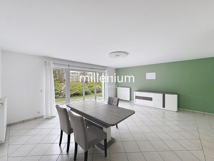 Belle Maison au cœur d'un quartier résidentiel à Prévessin-Moëns