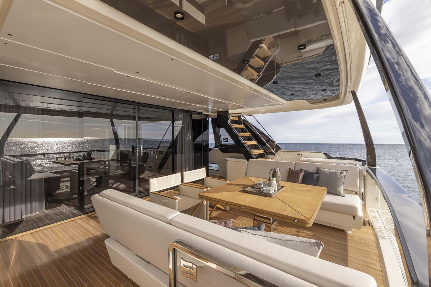 14502_25a76_sjjdw_ferrettiyachts1000-yacht-de-luxe-a-vendre-maindeck-terrasse.jpg