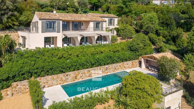 Villa néo-provençale avec vue panoramique  - Gassin