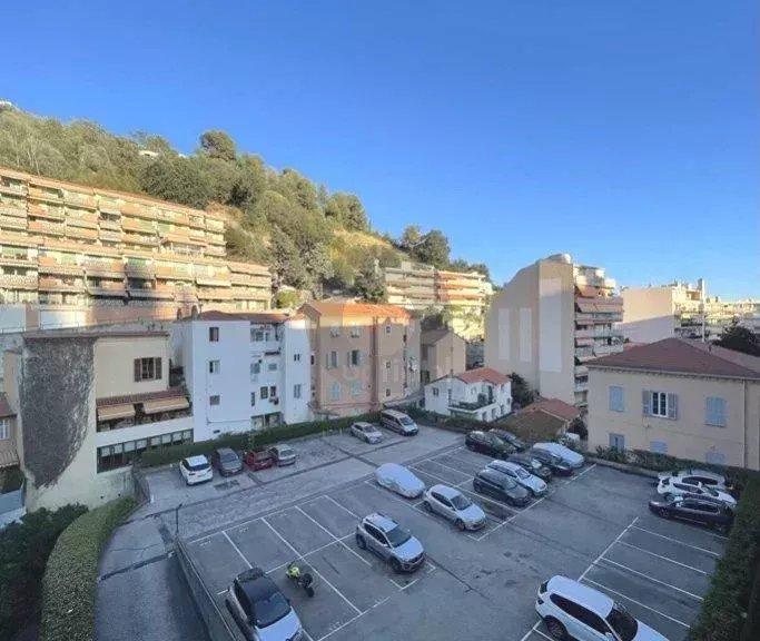 A VENDRE - STUDIO 20M2 TERRASSSE SPECIAL INVESTISSEUR