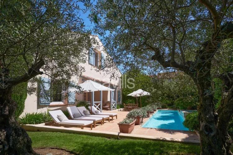 Villa dans le centre du village de Saint-Tropez