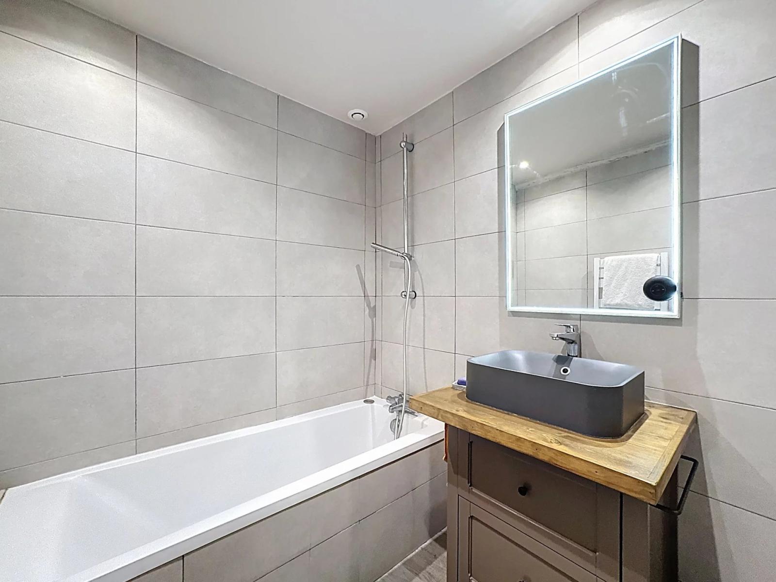 CANNES - SUQUET - Immeuble 3 Appartements