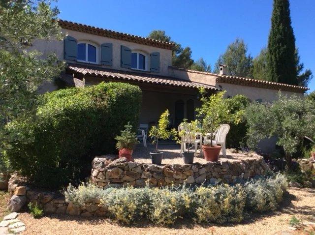 LES ARCS TRES BELLE  MAISON PROVENCALE DE  CHARME