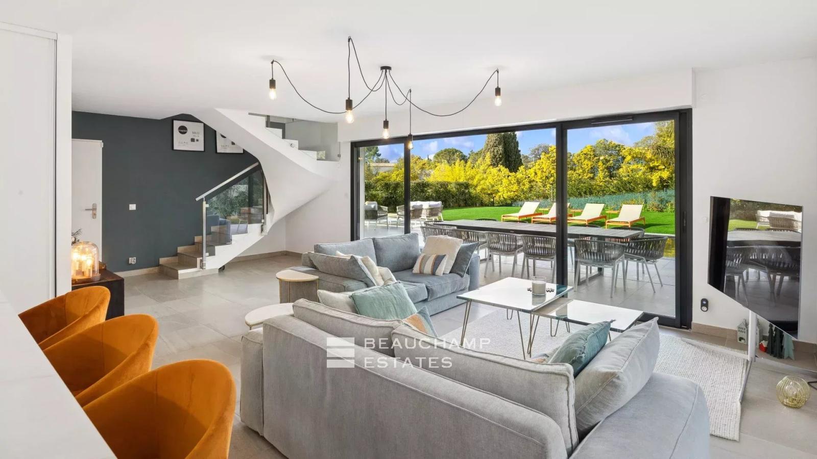 Villa contemporaine 4 chambres avec piscine - La Roquette-sur-Siagne