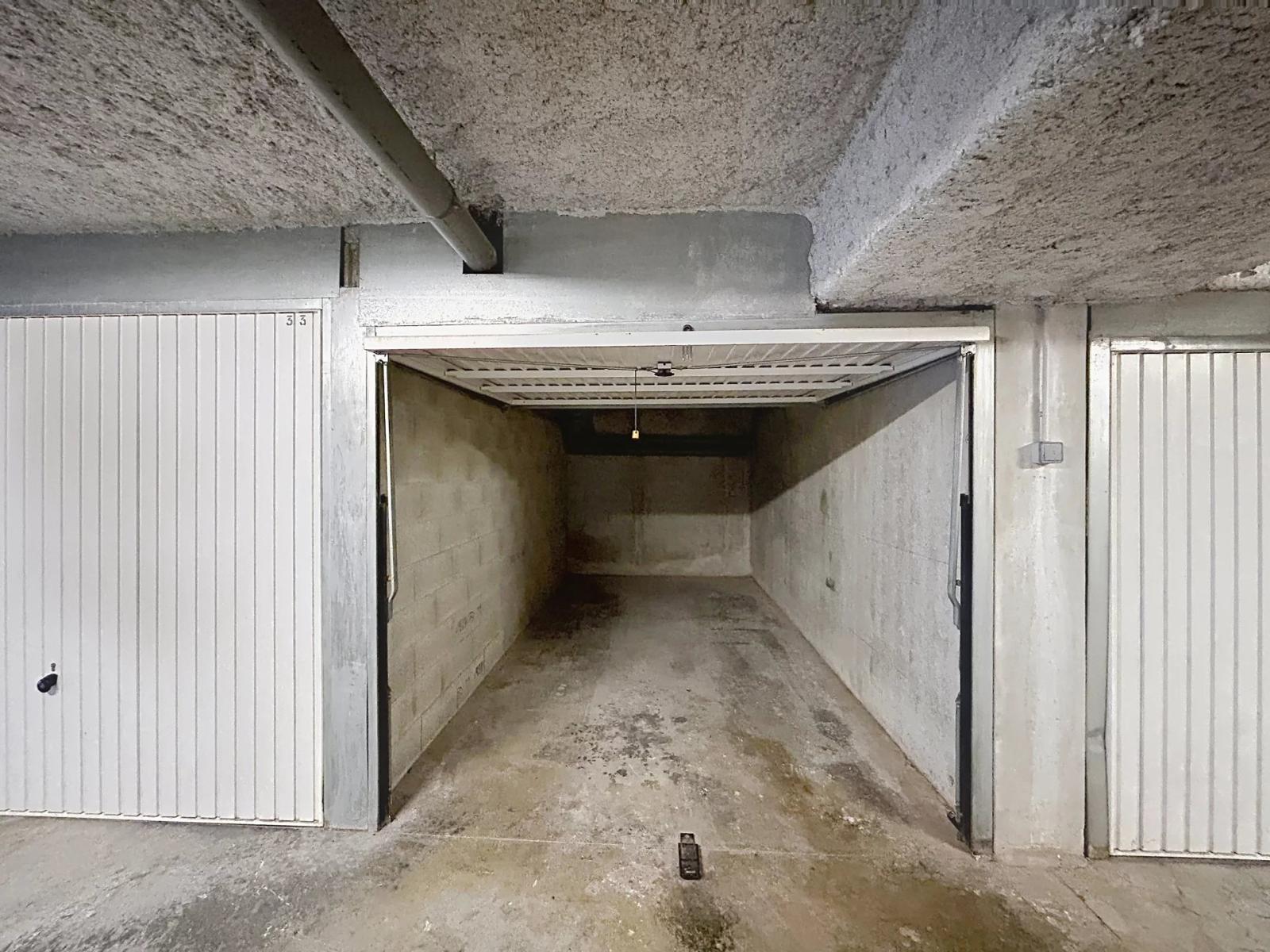 CANNES PETIT JUAS - 2P DERNIER ÉTAGE - SANS VIS A VIS