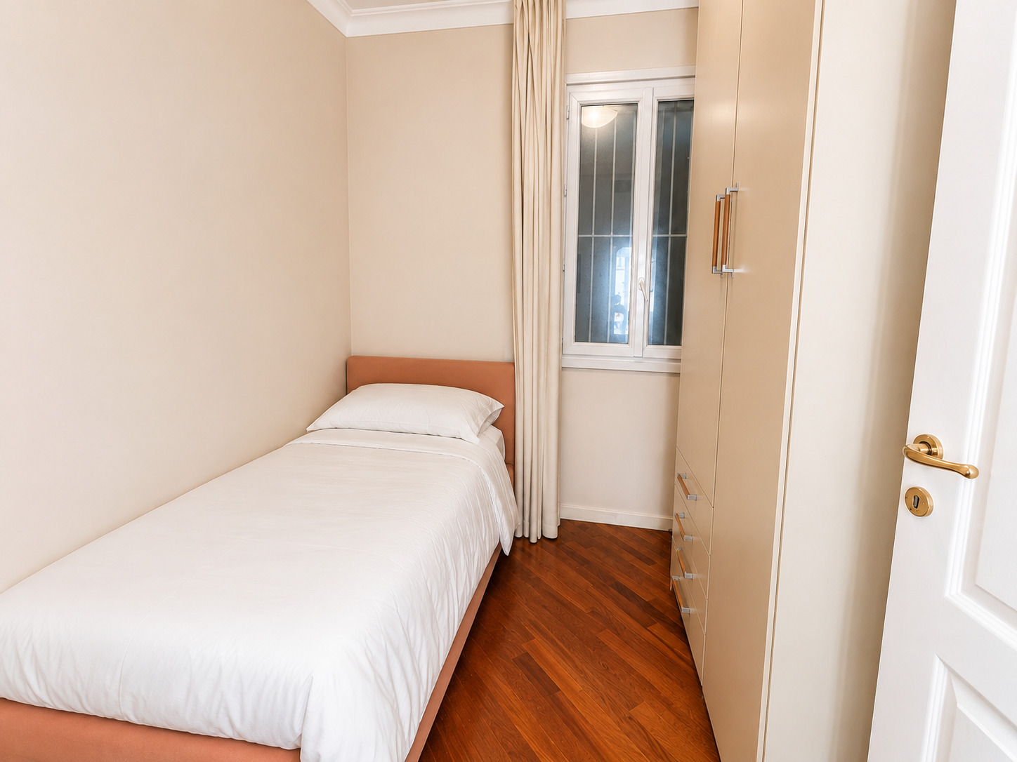 196f2_chambre-simple-1786613970.jpg
