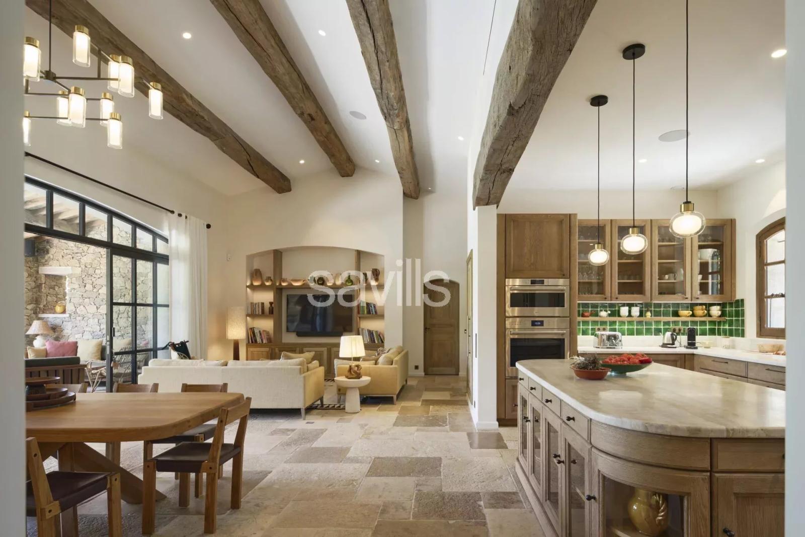 Villa d’Exception au Charme Authentique – Proche Centre de Saint-Tropez et Plages de Pampelonne