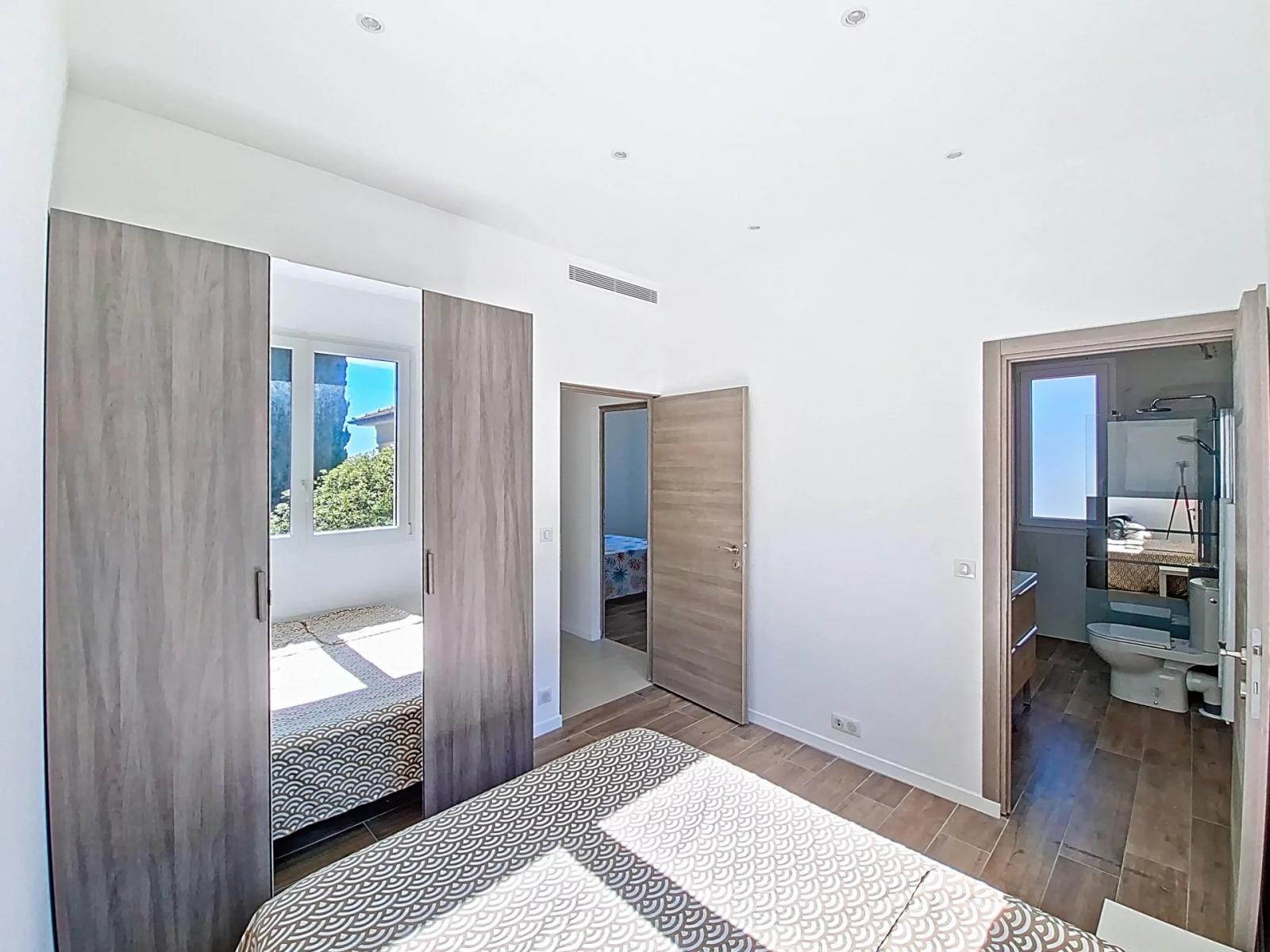 VENTE SUPERBE VILLA RENOVEE - CANNES TASSIGNY