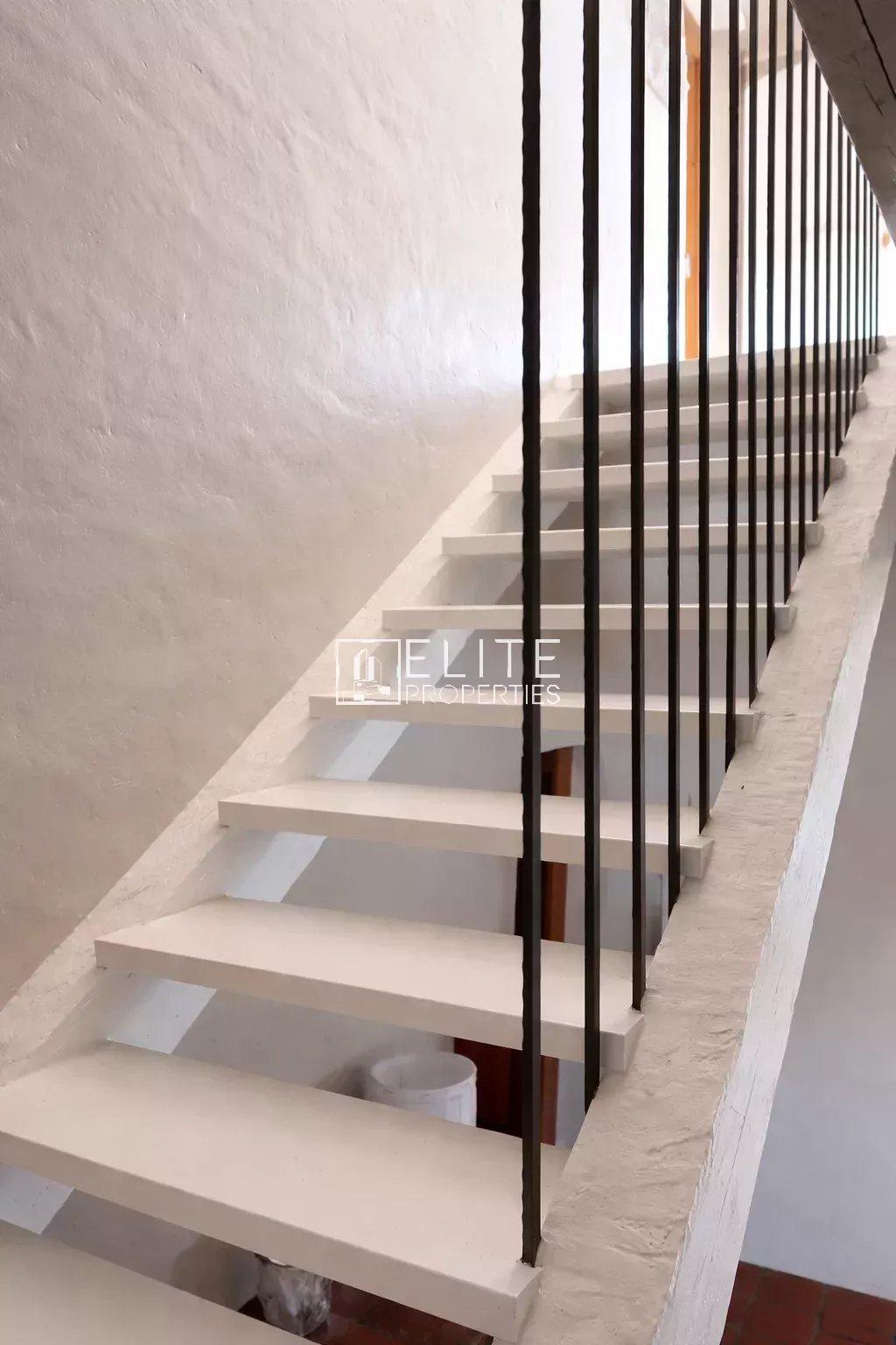 LE TIGNET villa 208 m² + piscine vue dégagée sur le lac de Saint Cassien, mer et collines environnantes