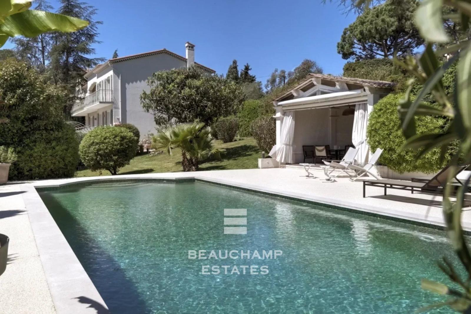 Villa 5 chambres néo-provençale avec aperçu mer - La Roquette-sur-Siagne