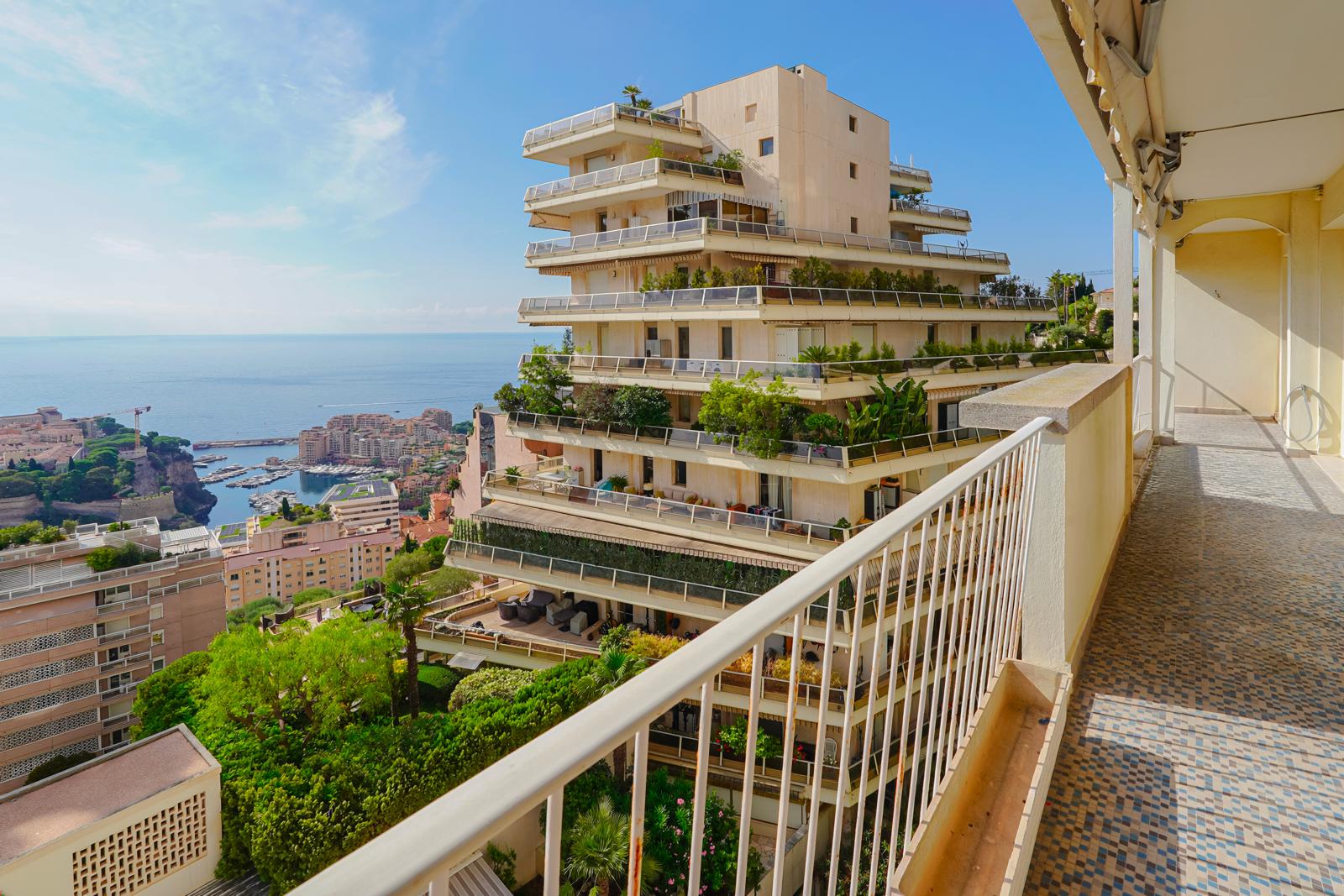 JARDIN EXOTIQUE - 5 PIÈCES VUE MER ET PALAIS - PARKING