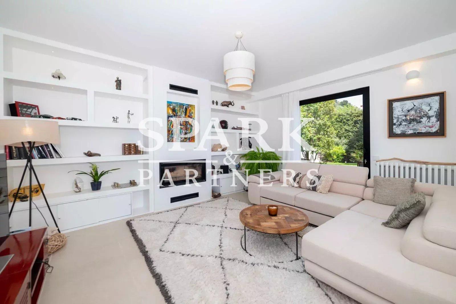 La Turbie - Villa dans un domaine privé avec vue panoramique sur la mer