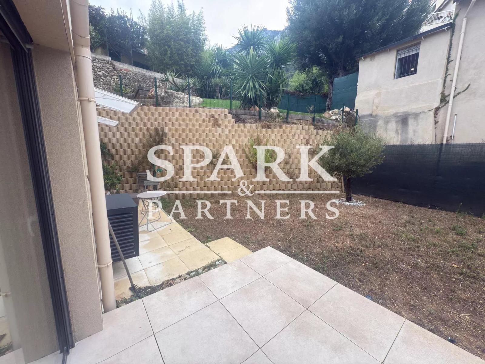 Beausoleil- Appartement 3 pièces meublé avec jardin