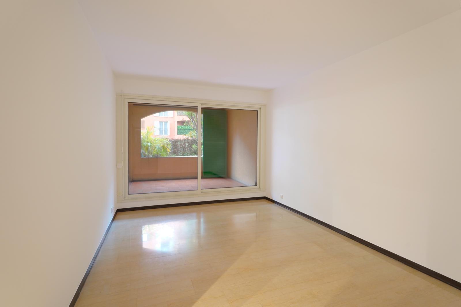 SOUS OFFRE - FONTVIEILLE - STUDIO - IDÉAL INVESTISSEMENT