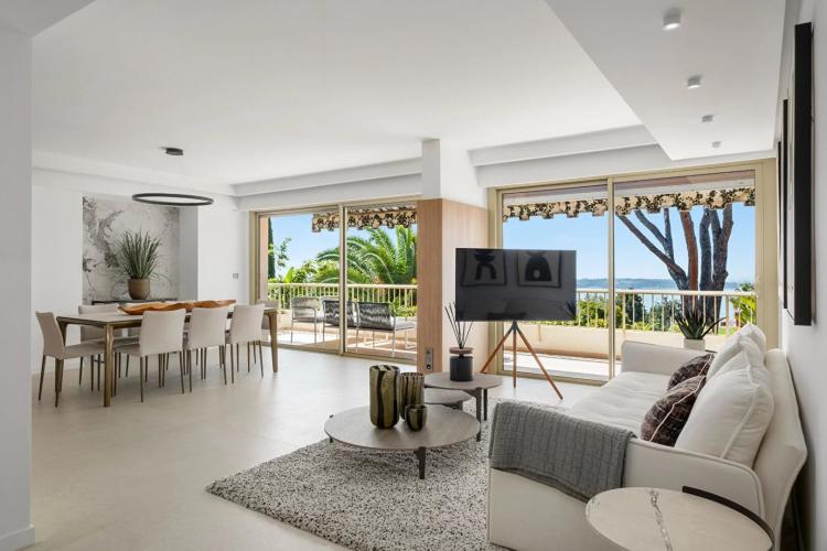 APPARTEMENT 5P - CANNES CALIFORNIE -  GRANDE TERRASSE - VUE MER - PISCINE