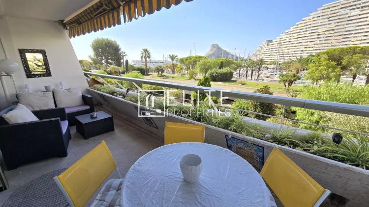 APPARTEMENT 2 PIÈCES DE 55 m² – VUE SUR LE PORT - VILLENEUVE-LOUBET